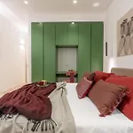 Vico Trigona Con Terrazza E Jacuzzi Riscaldata Апартаменты Ното