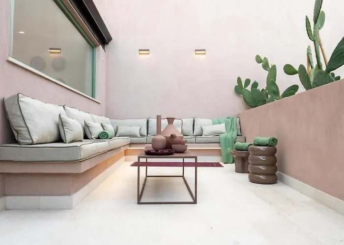 Vico Trigona Con Terrazza E Jacuzzi Riscaldata