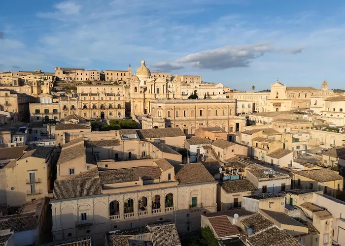 Vico Trigona Con Terrazza E Jacuzzi Riscaldata Apartmán *