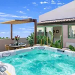 Apartamento Vico Trigona Con Terrazza E Jacuzzi Riscaldata