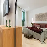 Apartamento Vico Trigona Con Terrazza E Jacuzzi Riscaldata