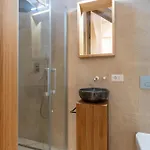 Apartamento Vico Trigona Con Terrazza E Jacuzzi Riscaldata