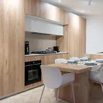 Vico Trigona Con Terrazza E Jacuzzi Riscaldata Apartamento
