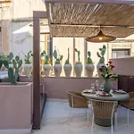 Vico Trigona Con Terrazza E Jacuzzi Riscaldata * Noto