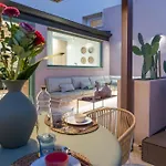 Vico Trigona Con Terrazza E Jacuzzi Riscaldata * Noto